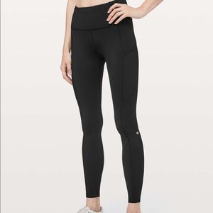 Black fast and free lululemon leggings